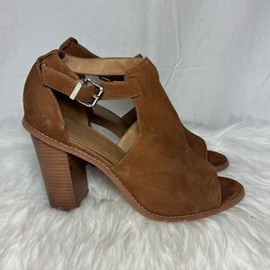 Wittner Brown Suede T-Strap Stack Heel Peep Toe Shoes Sz 42/US 10.5